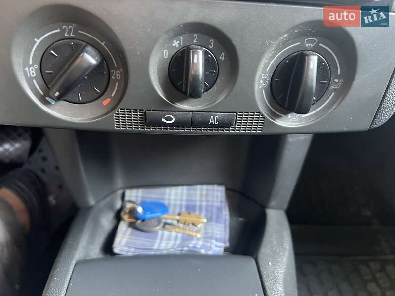 Хетчбек Skoda Fabia 2007 в Павлограді