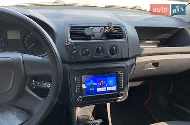 Универсал Skoda Fabia 2010 в 