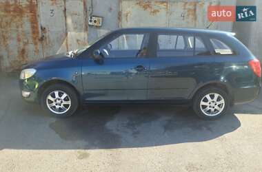 Skoda Fabia 2011