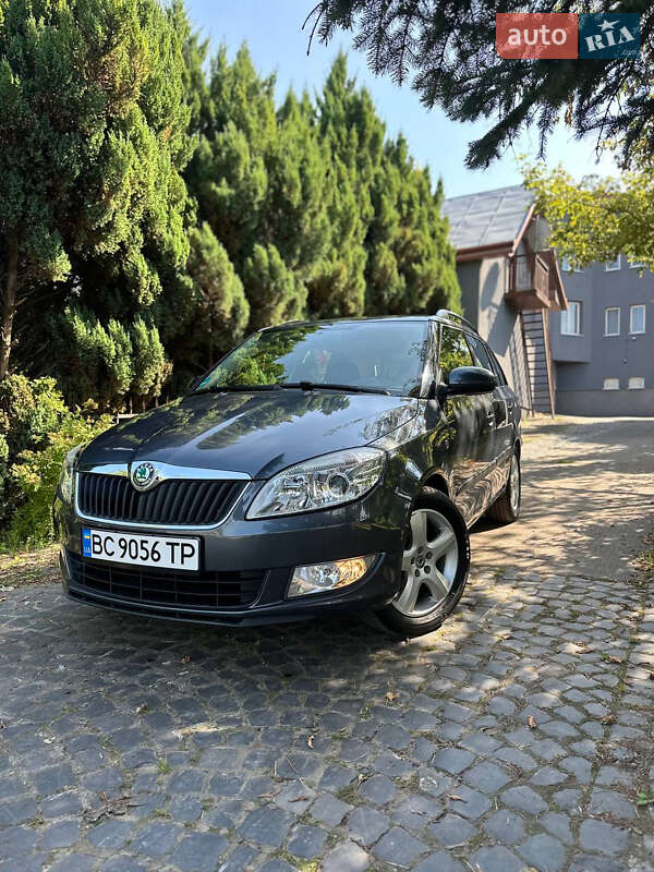 Универсал Skoda Fabia 2011 в 