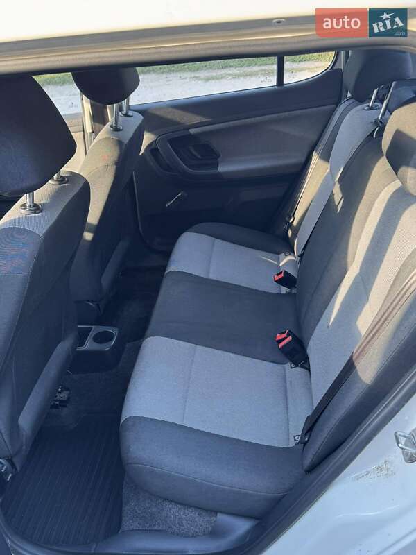 Хетчбек Skoda Fabia 2013 в Хмельницькому