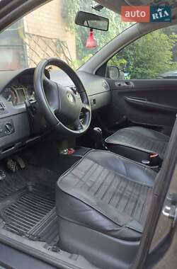 Хэтчбек Skoda Fabia 2007 в 