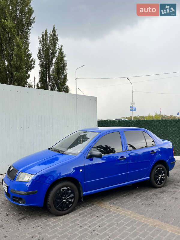 Седан Skoda Fabia 2007 в Києві