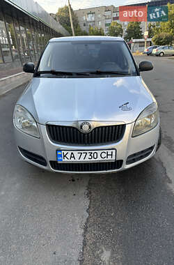 Хэтчбек Skoda Fabia 2008 в 