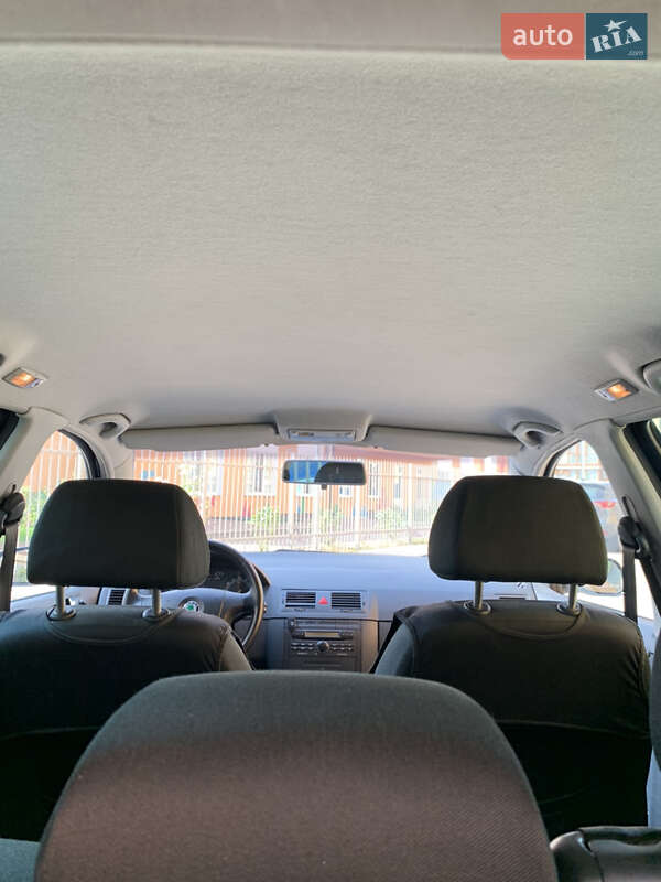 Универсал Skoda Fabia 2006 в Виннице