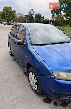 Хэтчбек Skoda Fabia 2003 в 
