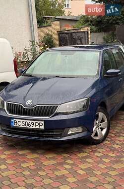 Хэтчбек Skoda Fabia 2018 в 