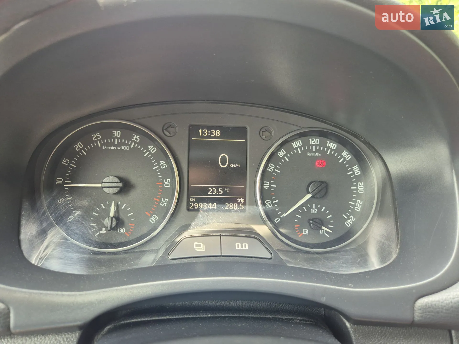 2010 Skoda Fabia - мініатюра 30