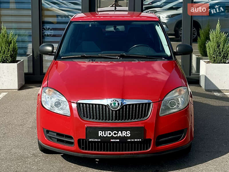 Хэтчбек Skoda Fabia 2009 в Кременчуге
