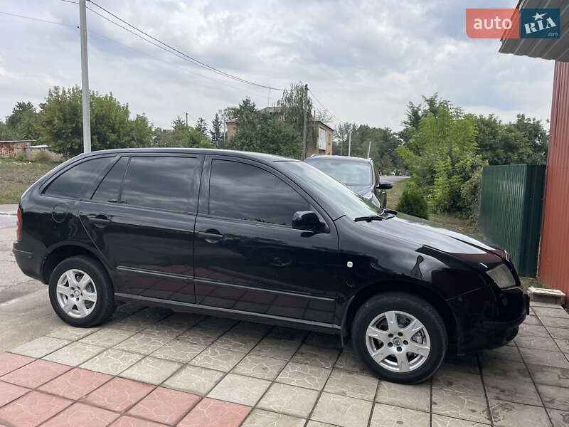 Універсал Skoda Fabia 2004 в Кропивницькому