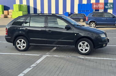 Универсал Skoda Fabia 2004 в 