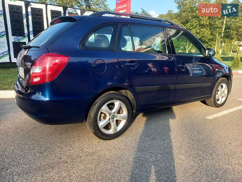 Універсал Skoda Fabia 2009 в Львові