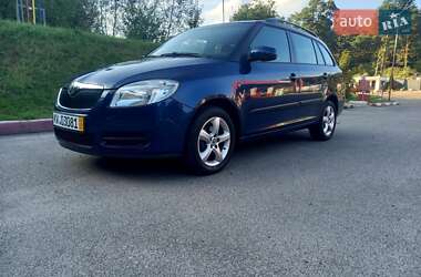 Универсал Skoda Fabia 2009 в 