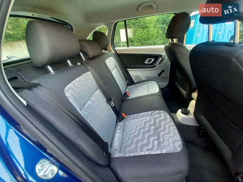 Універсал Skoda Fabia 2009 в Львові