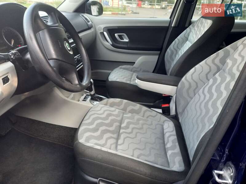 Універсал Skoda Fabia 2009 в Львові