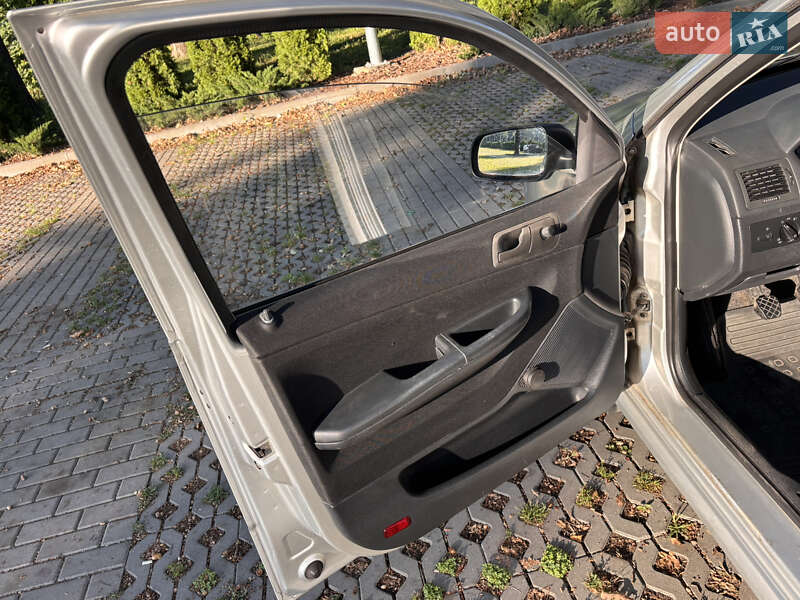 Хетчбек Skoda Fabia 2007 в Харкові