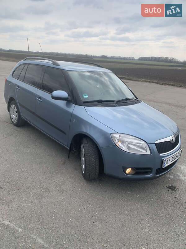 Универсал Skoda Fabia 2008 в Киеве фото 4 Универсал Skoda Fabia 2008 в Киеве