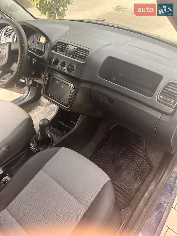 Хэтчбек Skoda Fabia 2011 в Ужгороде фото 6 Хэтчбек Skoda Fabia 2011 в Ужгороде