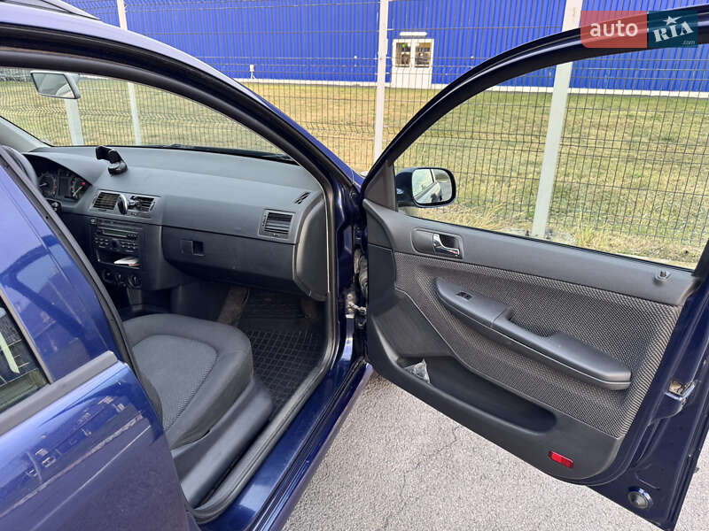 Универсал Skoda Fabia 2005 в Виннице