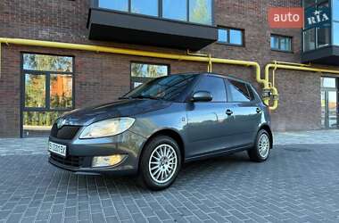 Хэтчбек Skoda Fabia 2012 в Полтаве