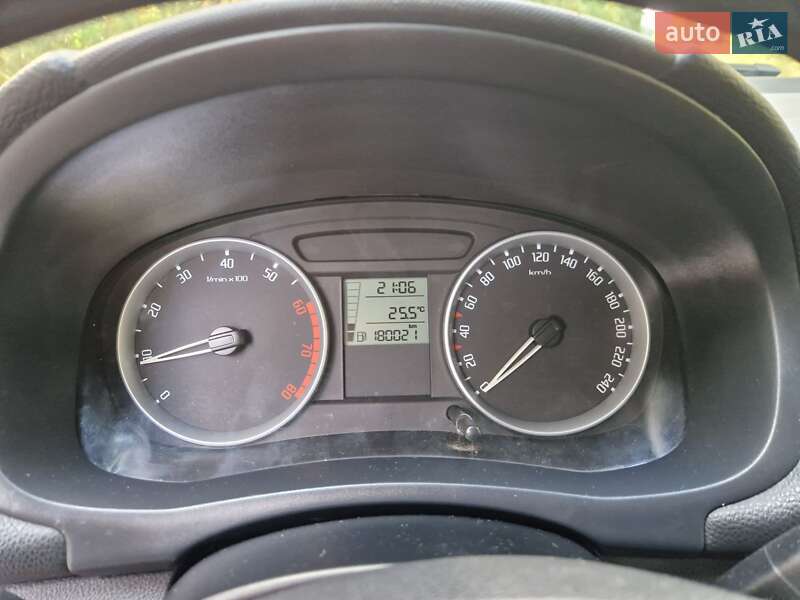 Универсал Skoda Fabia 2009 в Буче