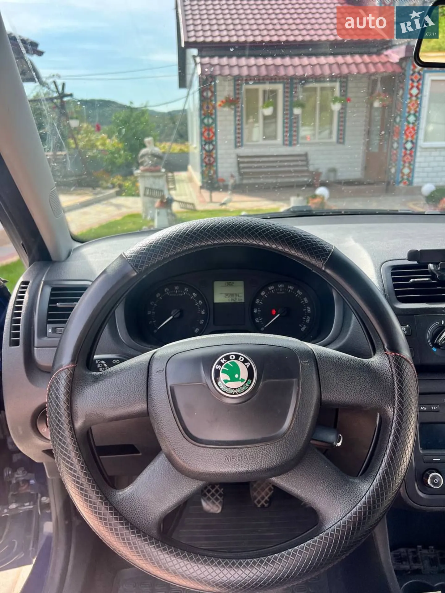 2011 Skoda Fabia - мініатюра 12