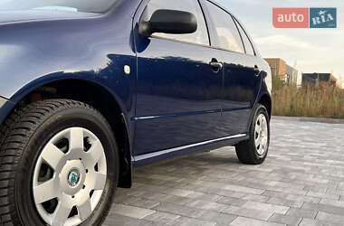 Хэтчбек Skoda Fabia 2006 в 