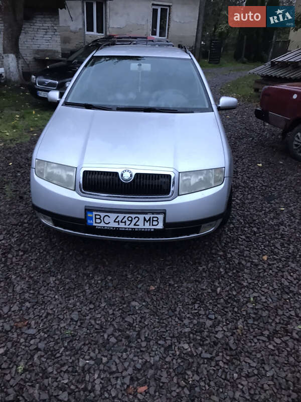 Хэтчбек Skoda Fabia 2001 в 