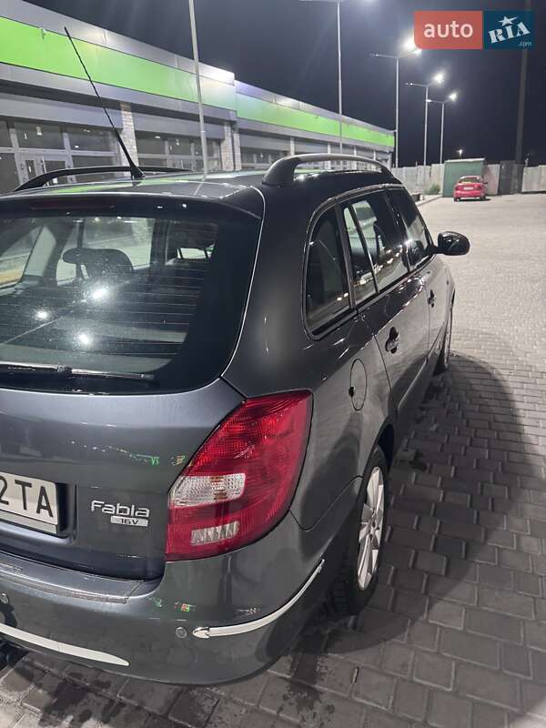 Універсал Skoda Fabia 2008 в Дніпрі