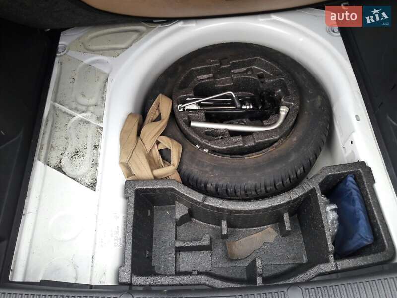 Универсал Skoda Fabia 2013 в Днепре