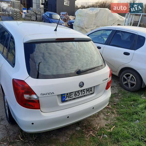 Универсал Skoda Fabia 2013 в Днепре
