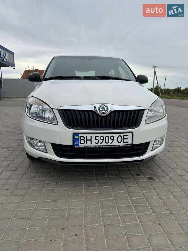 Хетчбек Skoda Fabia 2012 в Роздільній