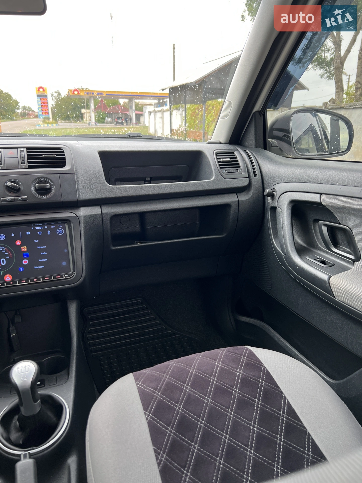2012 Skoda Fabia - мініатюра 26