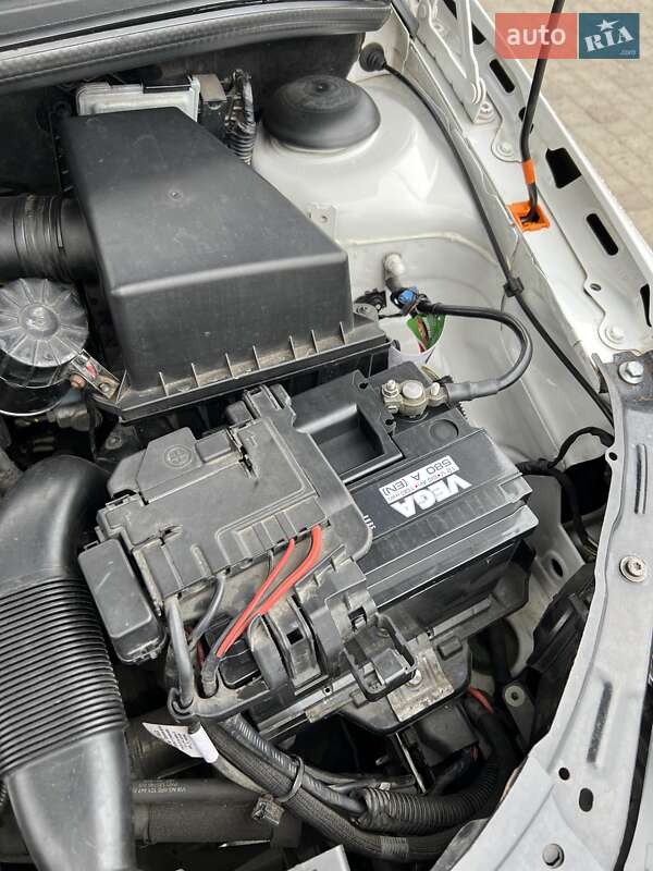 Хетчбек Skoda Fabia 2012 в Роздільній