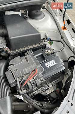 Хэтчбек Skoda Fabia 2012 в 