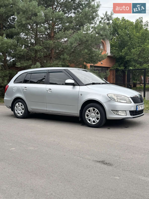 Skoda Fabia 2011
