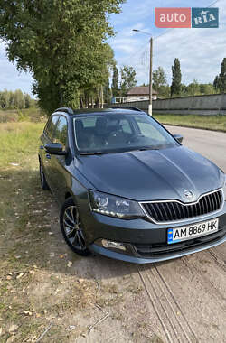 Універсал Skoda Fabia 2016 в Житомирі