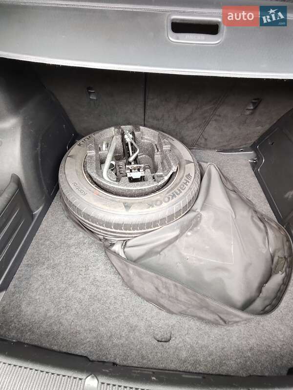 Універсал Skoda Fabia 2012 в Хмельницькому