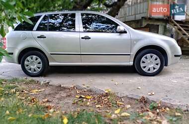 Универсал Skoda Fabia 2003 в 