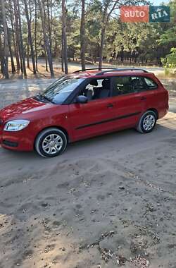 Універсал Skoda Fabia 2009 в Миколаєві