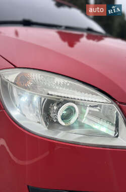 Хэтчбек Skoda Fabia 2007 в 