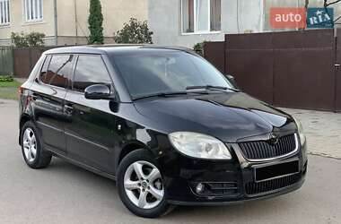 Хэтчбек Skoda Fabia 2008 в 