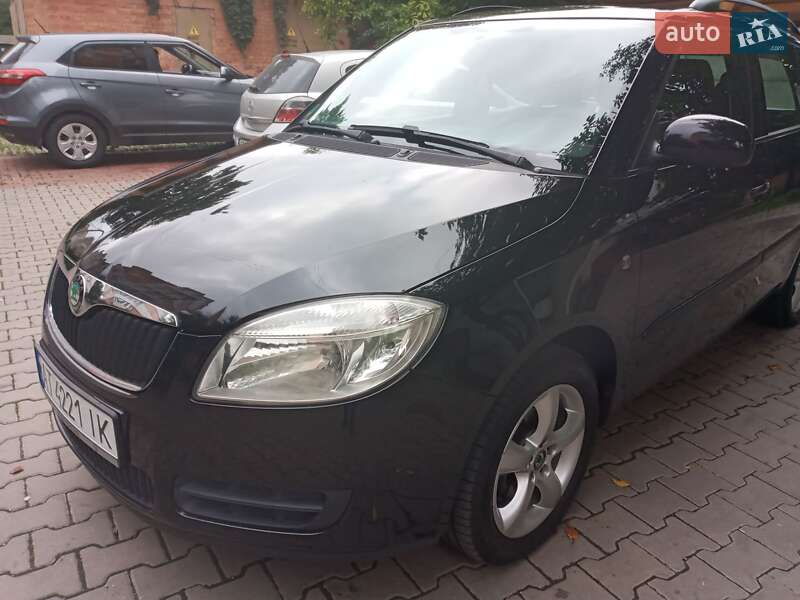 Универсал Skoda Fabia 2009 в Ивано-Франковске