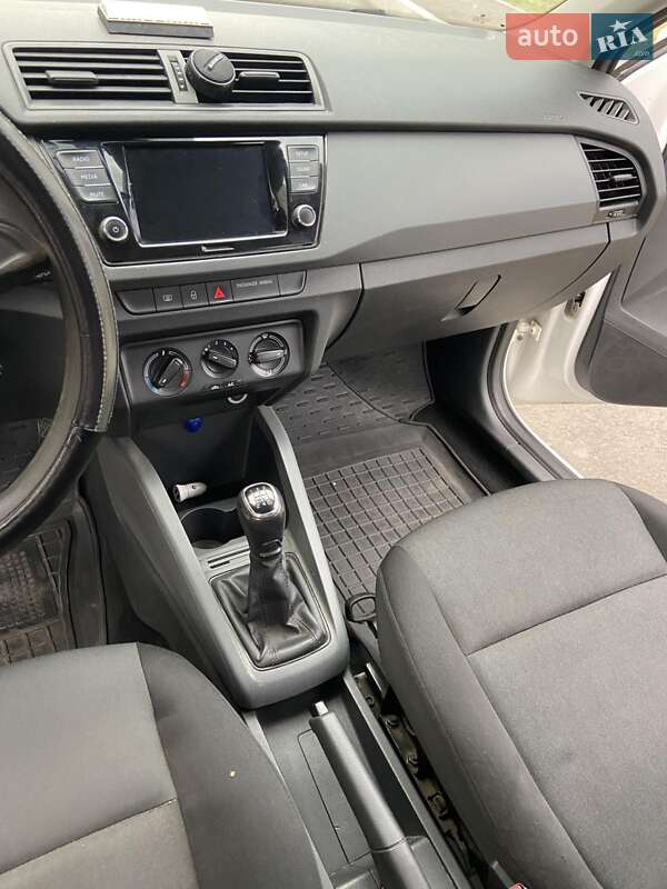 Хетчбек Skoda Fabia 2016 в Черкасах