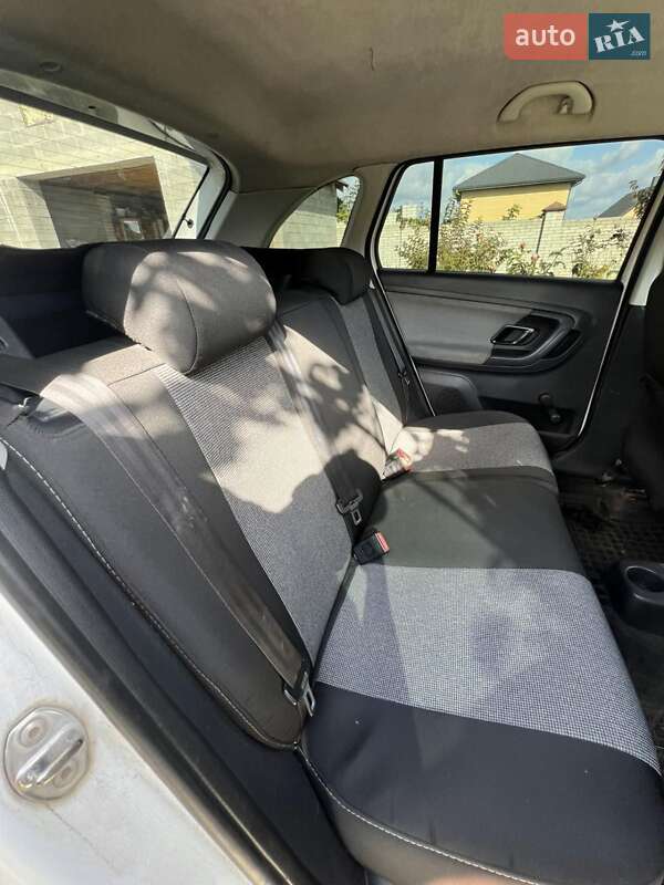 Універсал Skoda Fabia 2010 в Луцьку