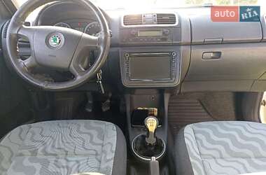 Хэтчбек Skoda Fabia 2008 в 