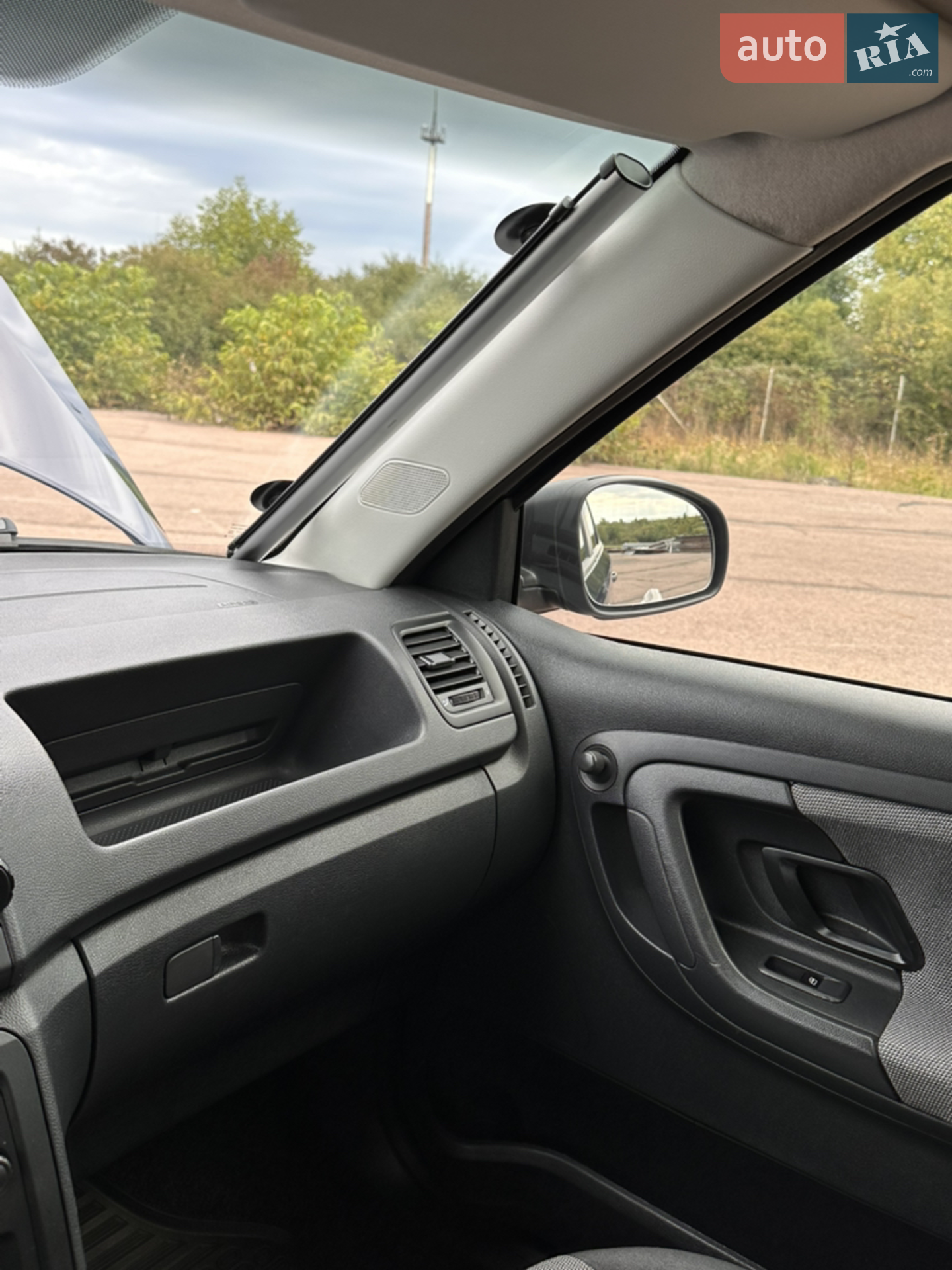 2012 Skoda Fabia - мініатюра 7