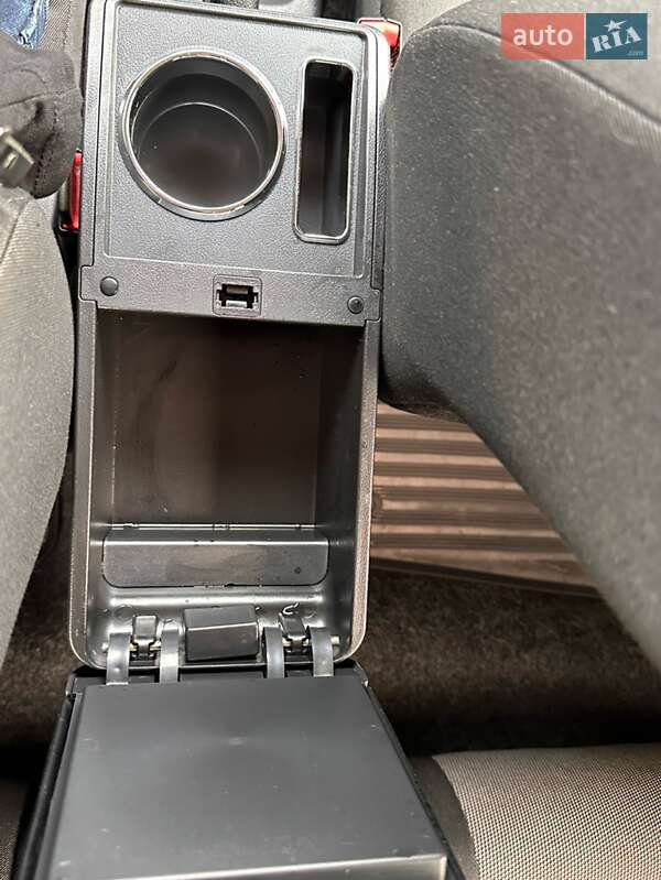 Універсал Skoda Fabia 2012 в Ужгороді