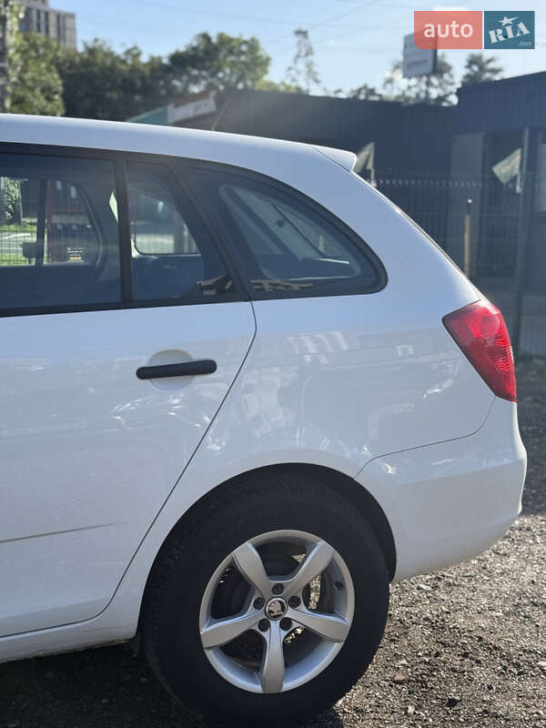 Универсал Skoda Fabia 2012 в Киеве