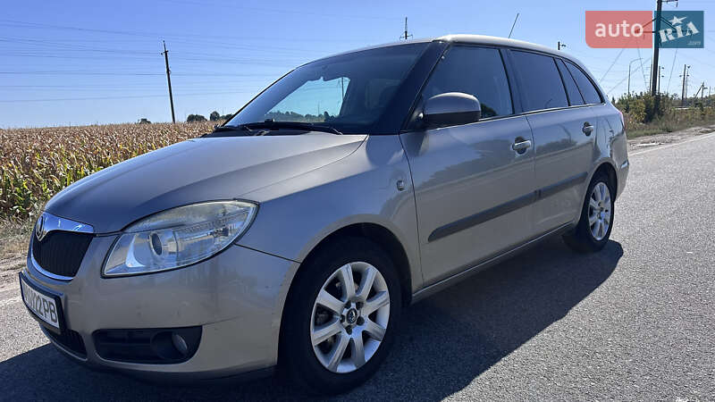 Универсал Skoda Fabia 2008 в Харькове